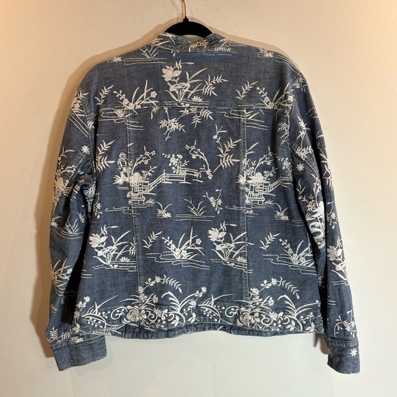 CHICO’S DESIGN Sz 2 Rare Japanese Garden Embroidery Funnel Neck Denim Jacket - Picture 7 of 9